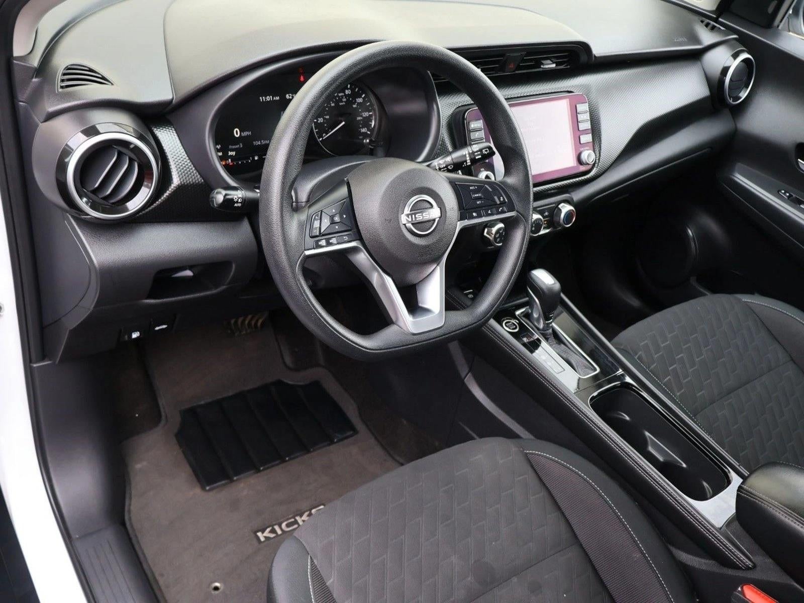 2023 Nissan Kicks SV FWD