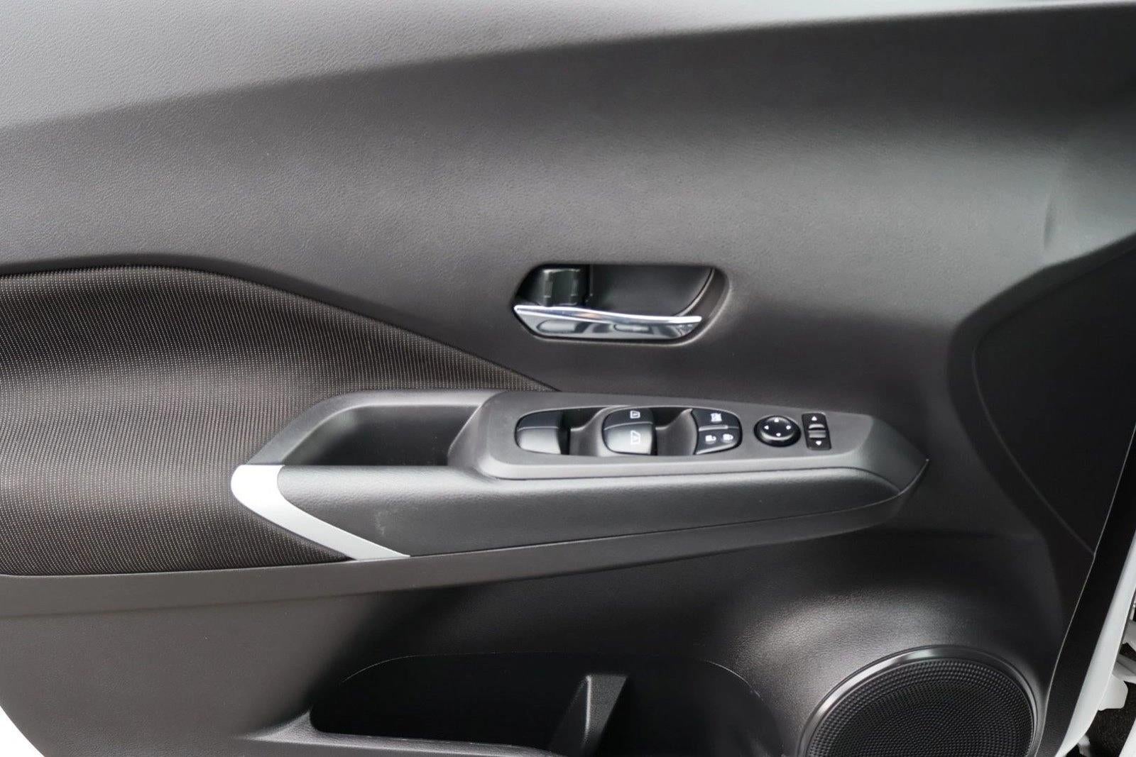 2023 Nissan Kicks SV FWD