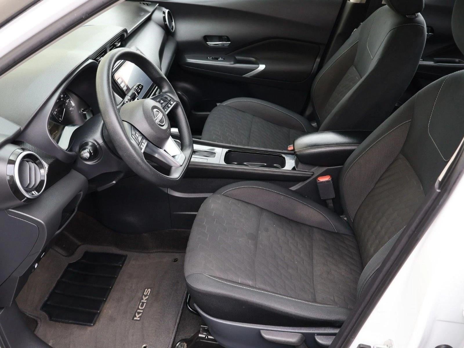 2023 Nissan Kicks SV FWD
