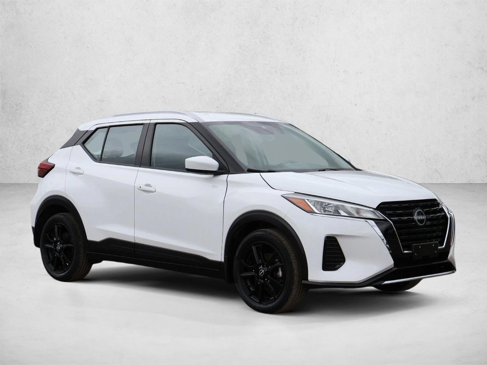 2023 Nissan Kicks SV FWD