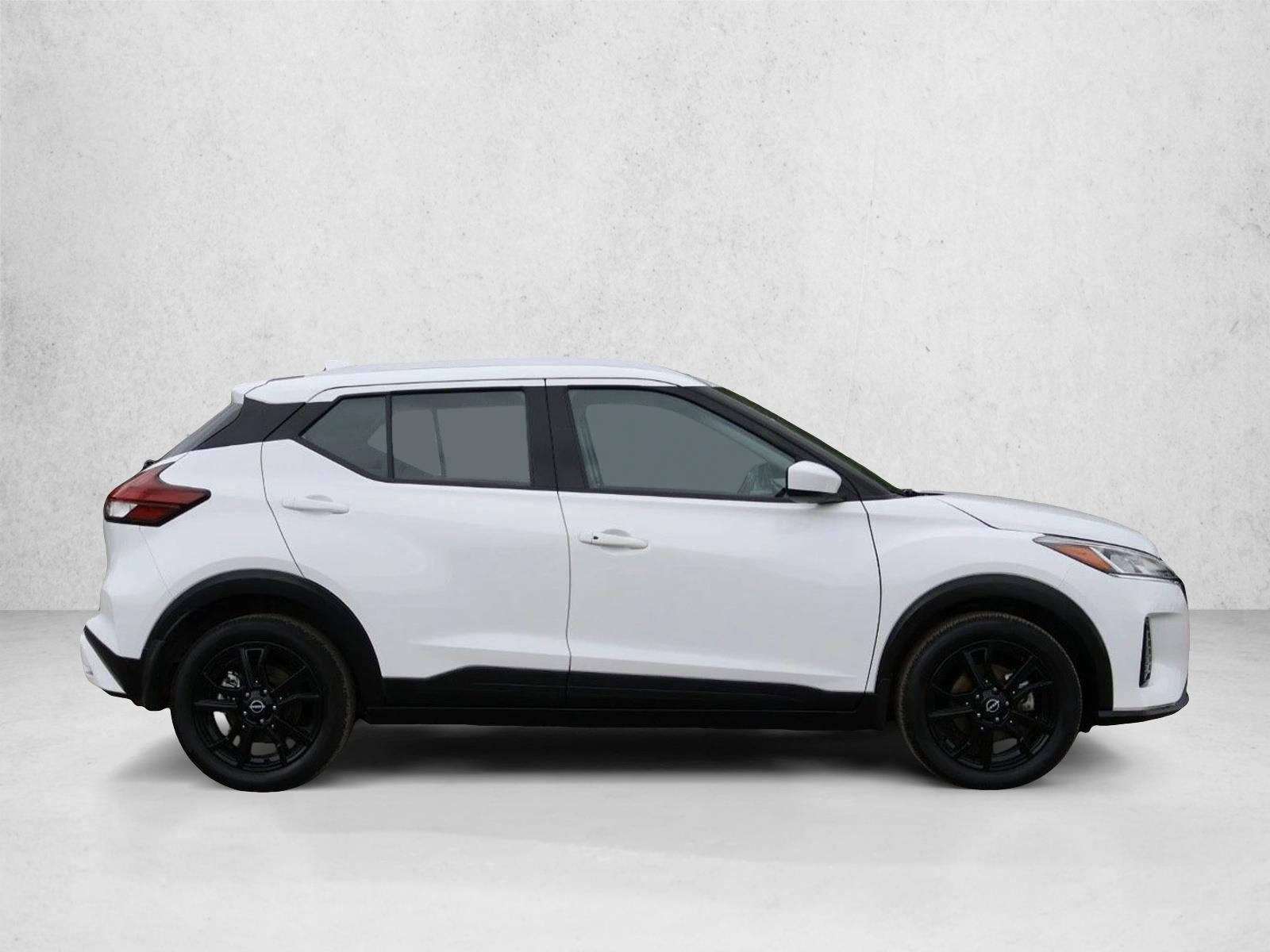 2023 Nissan Kicks SV FWD