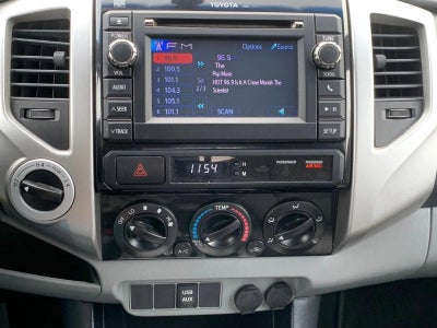 2013 Toyota Tacoma 4WD Double Cab Short Bed V6 Automatic (Natl)