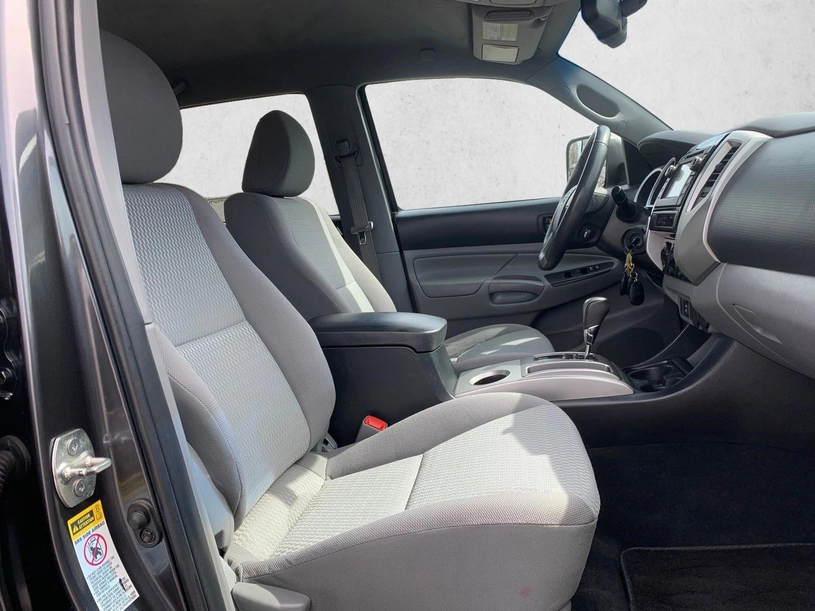 2013 Toyota Tacoma 4WD Double Cab Short Bed V6 Automatic (Natl)