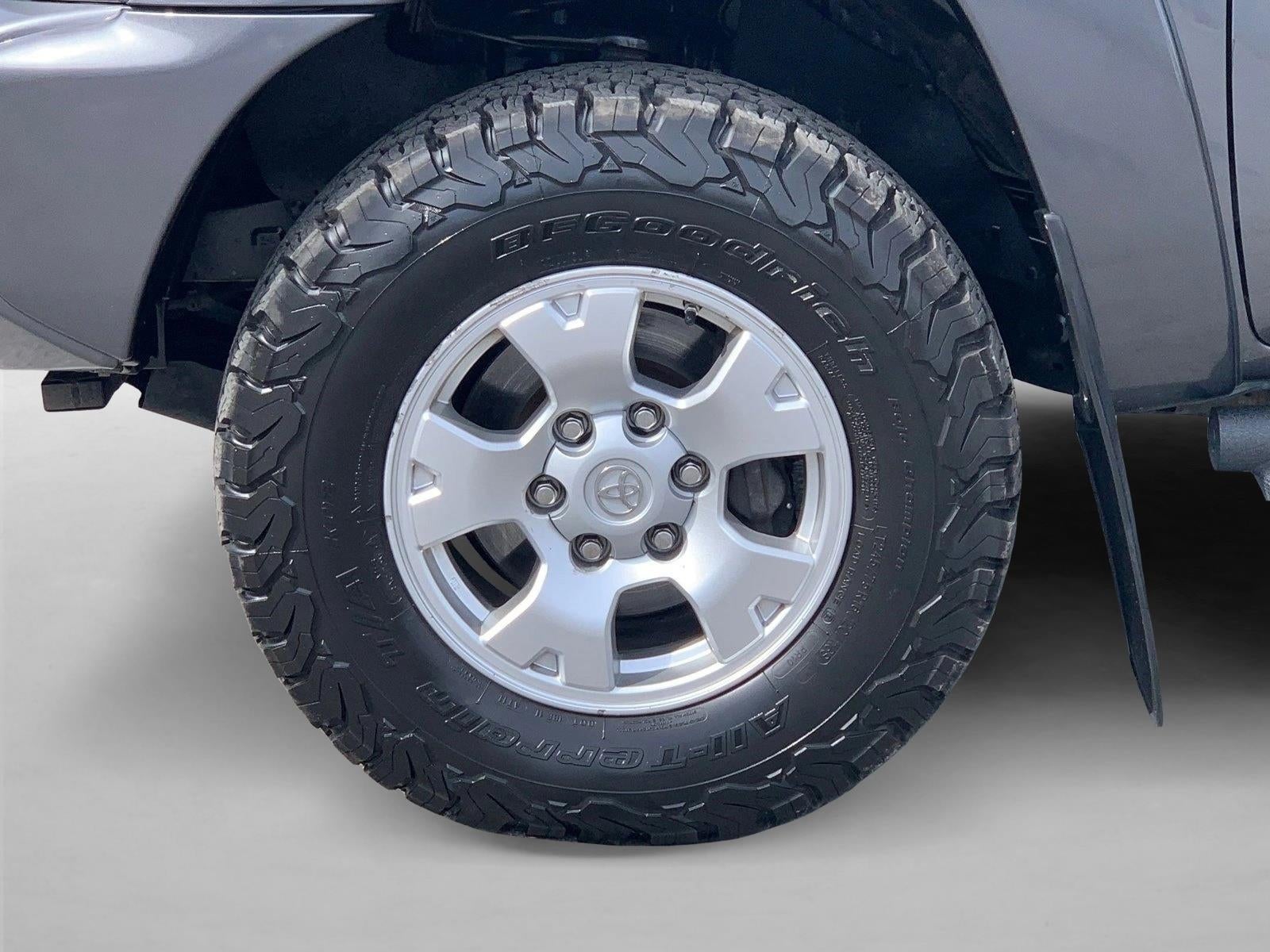 2013 Toyota Tacoma 4WD Double Cab Short Bed V6 Automatic (Natl)