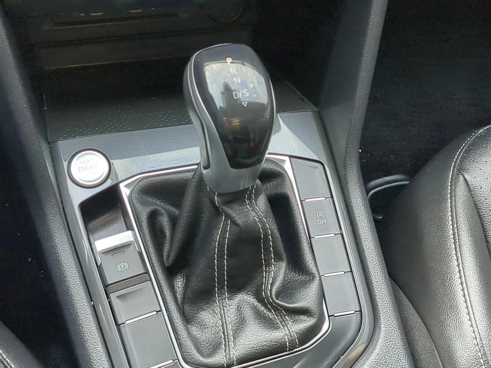 2022 Volkswagen Tiguan 2.0T SE FWD