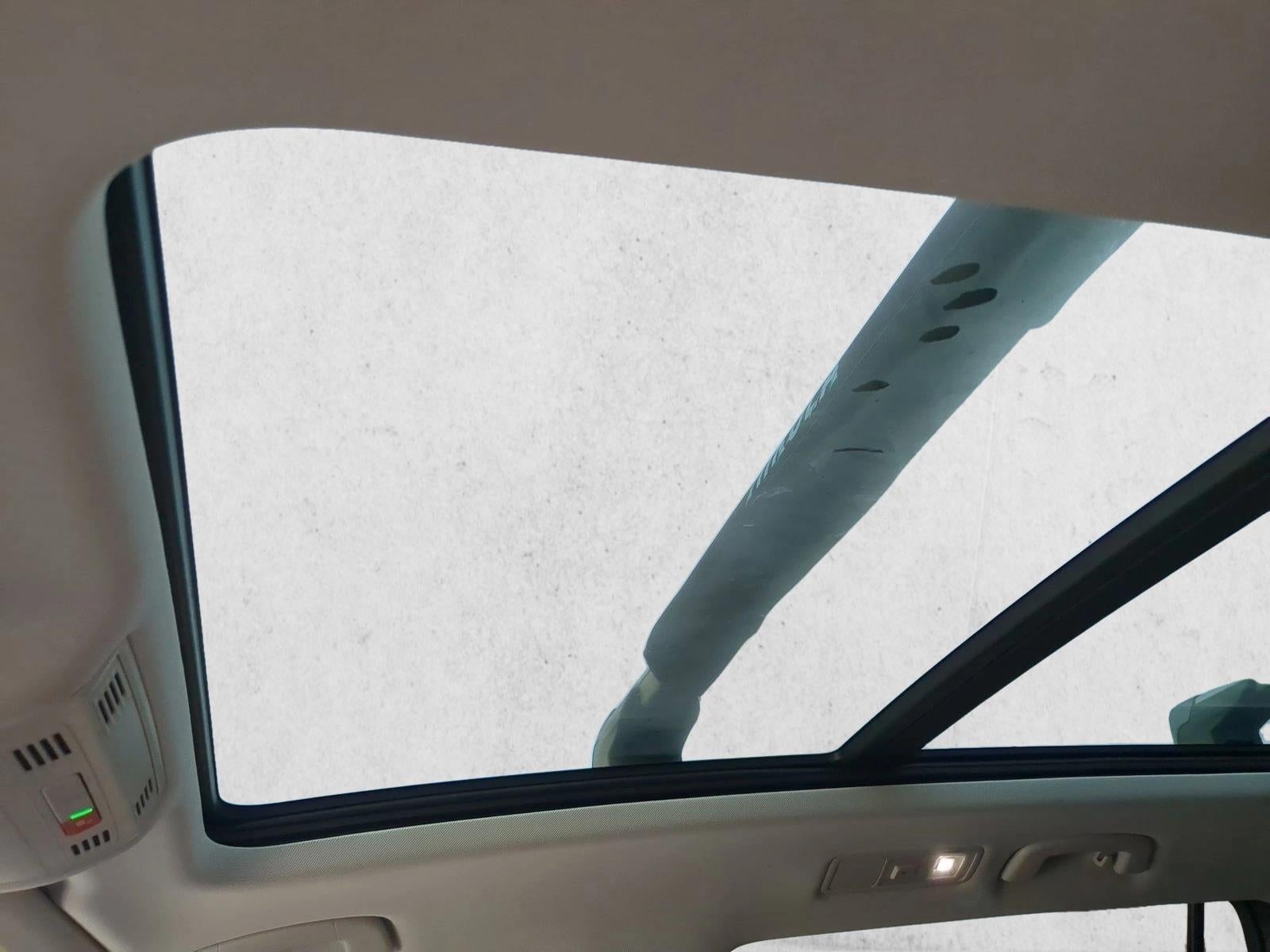 2022 Volkswagen Tiguan 2.0T SE FWD