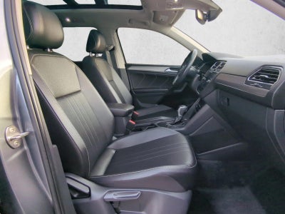 2022 Volkswagen Tiguan 2.0T SE FWD