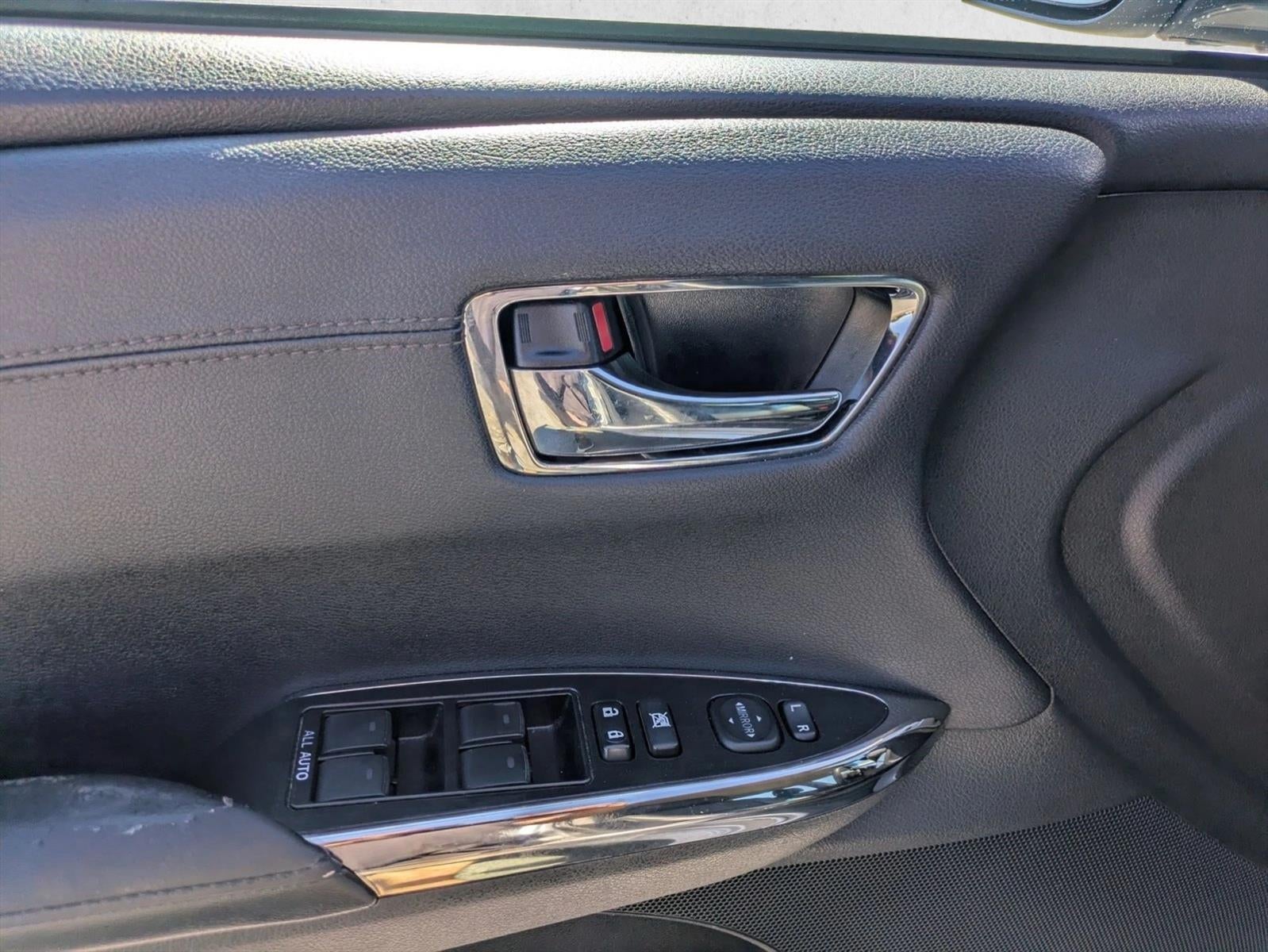 2017 Toyota Avalon XLE (SE)