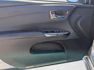 2017 Toyota Avalon XLE (SE)