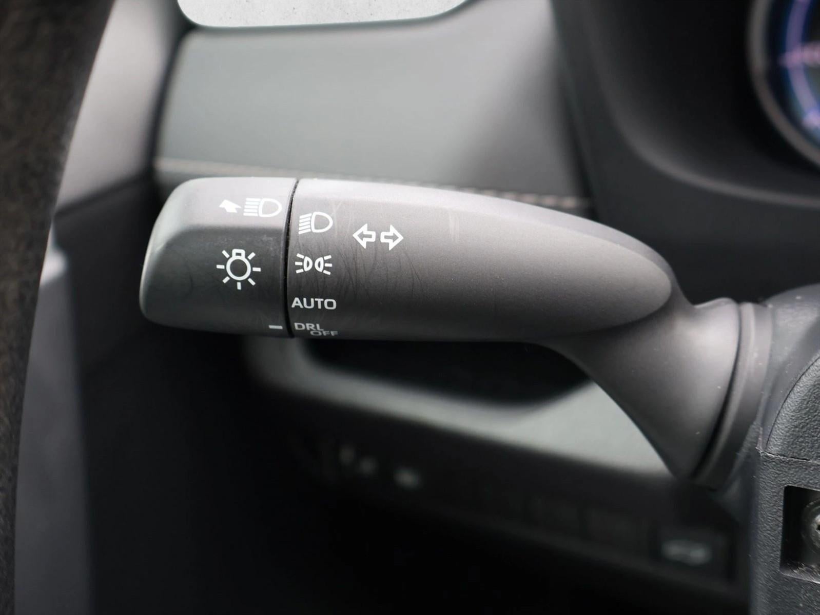 2023 Toyota RAV4 Hybrid XLE AWD (Natl)