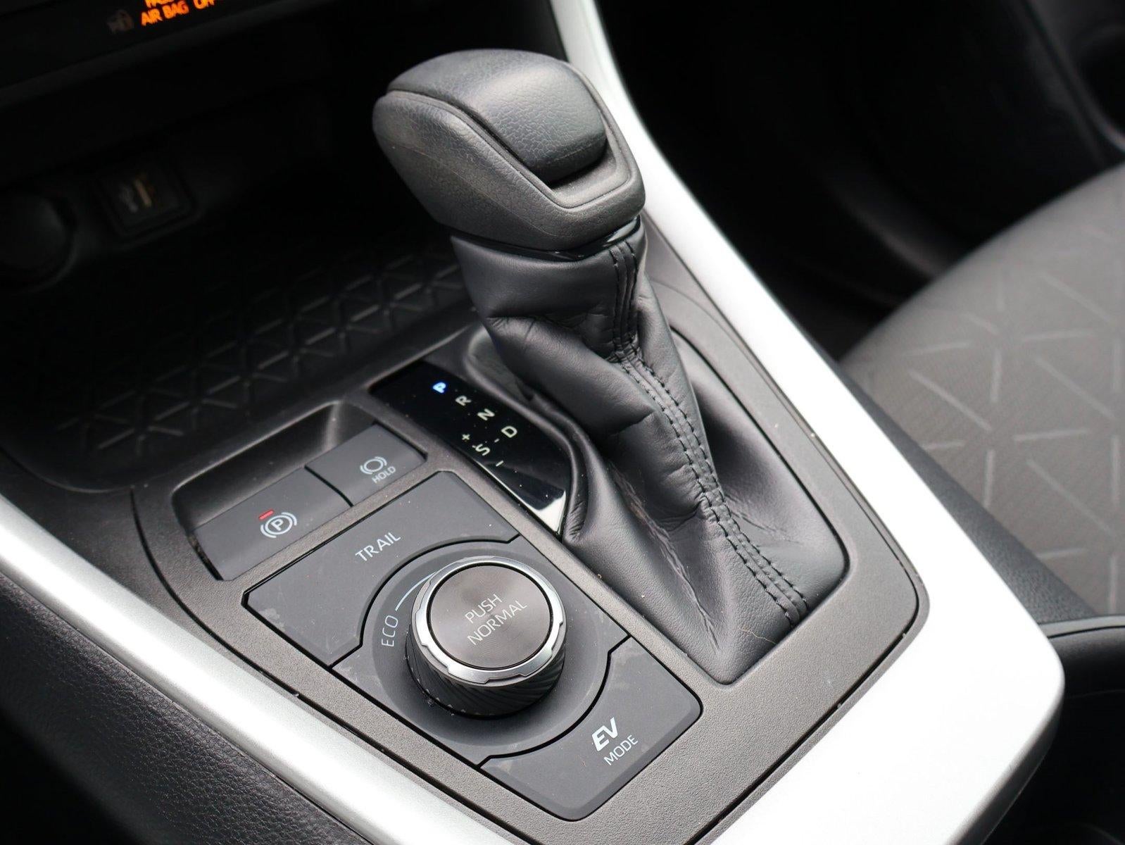 2023 Toyota RAV4 Hybrid XLE AWD (Natl)