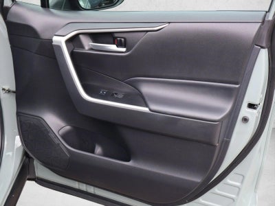 2023 Toyota RAV4 Hybrid XLE AWD (Natl)