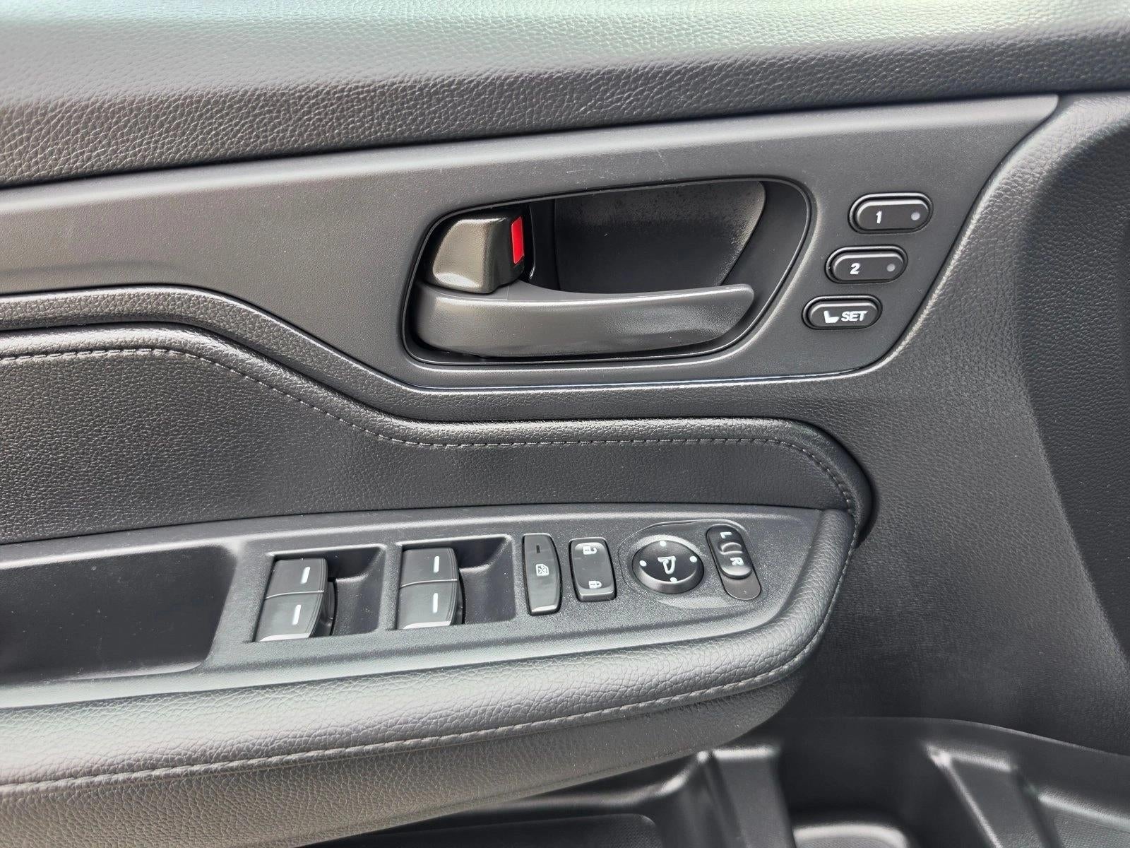 2025 Honda Odyssey EX-L Auto