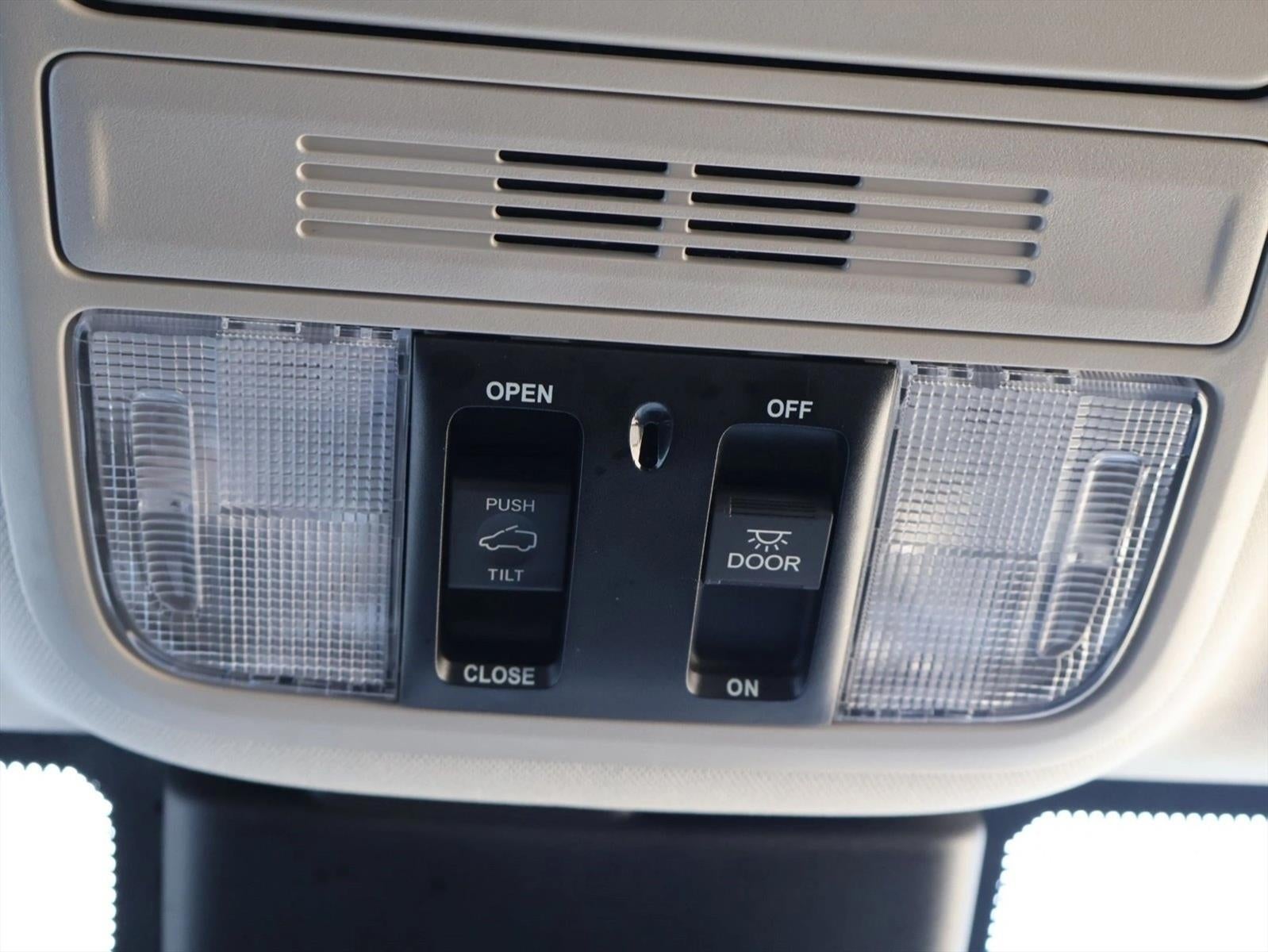 2025 Honda Odyssey EX-L Auto