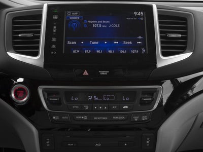 2016 Honda Pilot AWD Touring with DVD Rear Entertainment System and Navigation