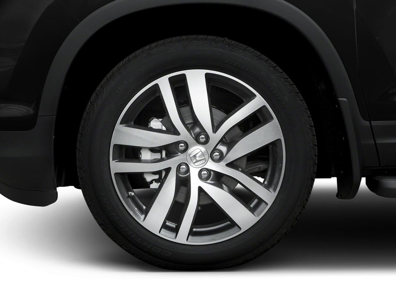 2016 Honda Pilot AWD Touring with DVD Rear Entertainment System and Navigation