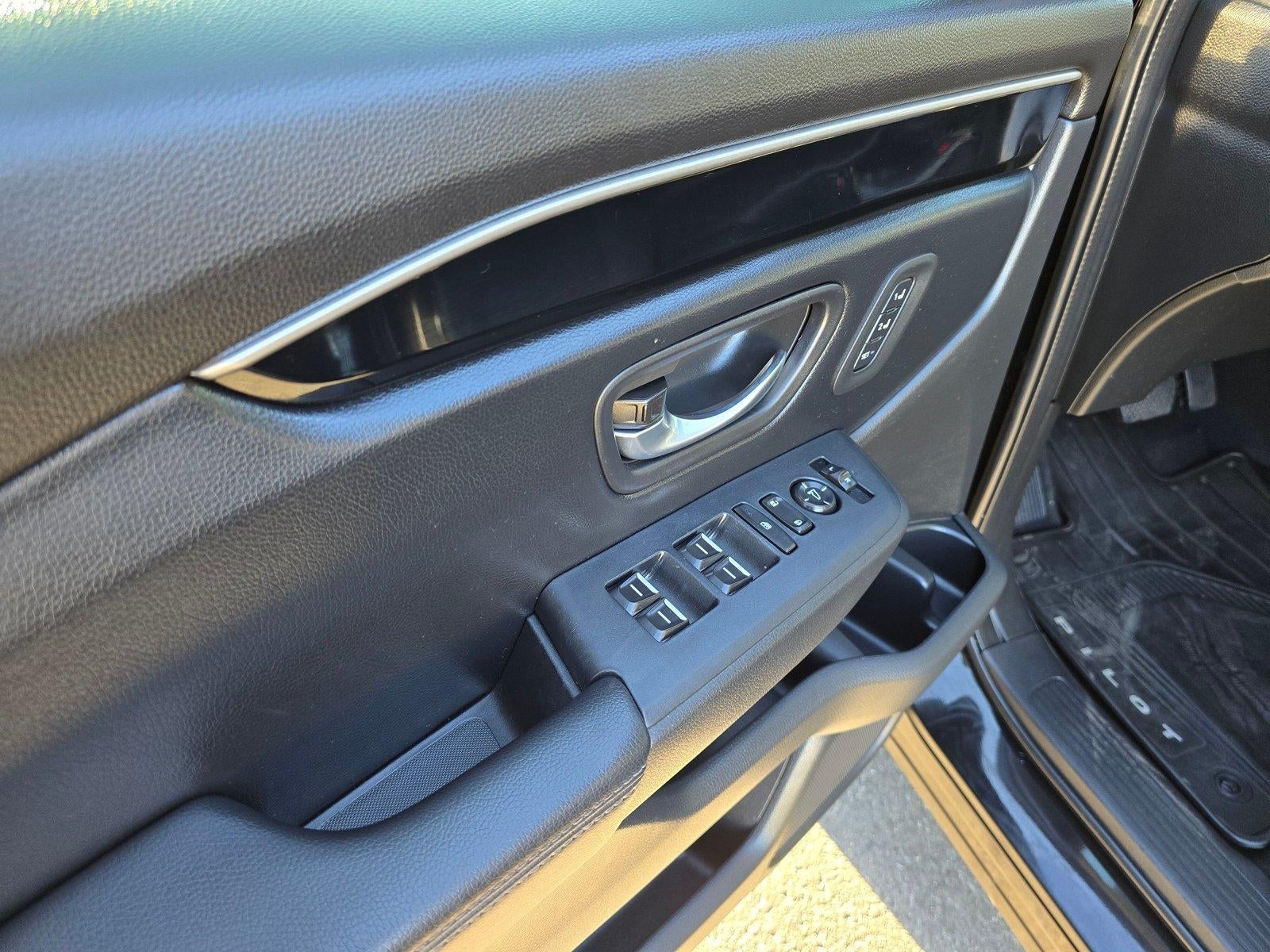 2024 Honda Pilot EX-L 8 Passenger AWD