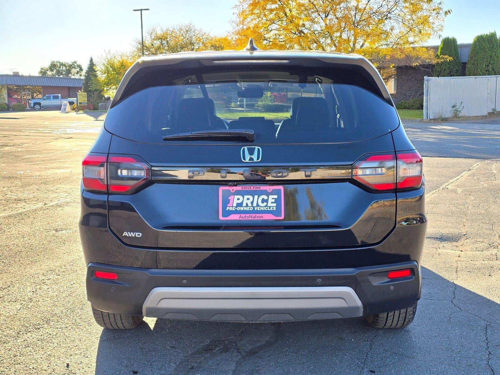2024 Honda Pilot EX-L 8 Passenger AWD
