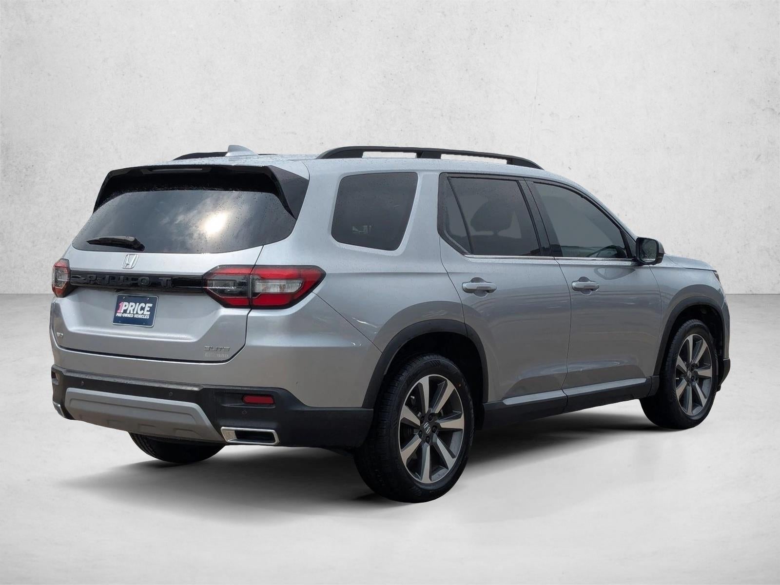 2023 Honda Pilot Elite AWD