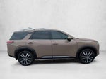 2023 Nissan Pathfinder Platinum 4WD