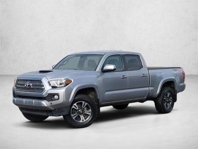 2017 Toyota Tacoma SR5 Double Cab 6' Bed V6 4x4 AT (Natl)