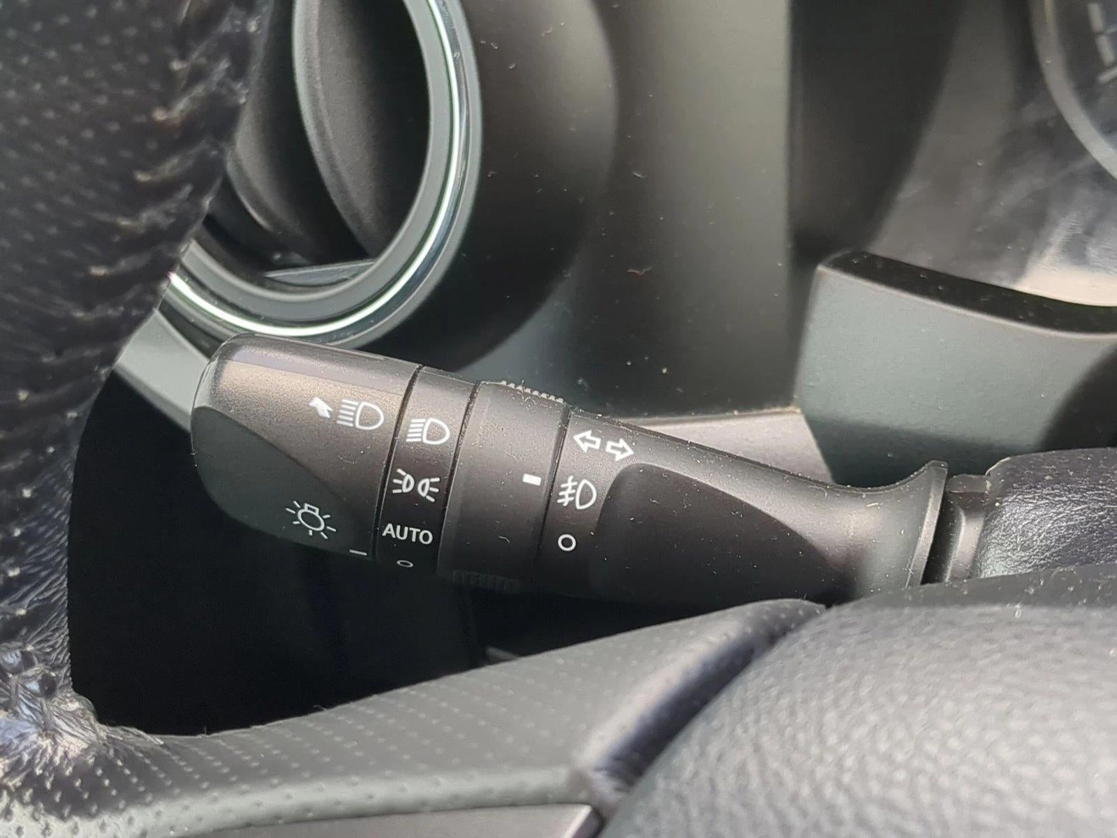 2017 Toyota Tacoma SR5 Double Cab 6' Bed V6 4x4 AT (Natl)