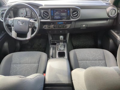 2017 Toyota Tacoma SR5 Double Cab 6' Bed V6 4x4 AT (Natl)