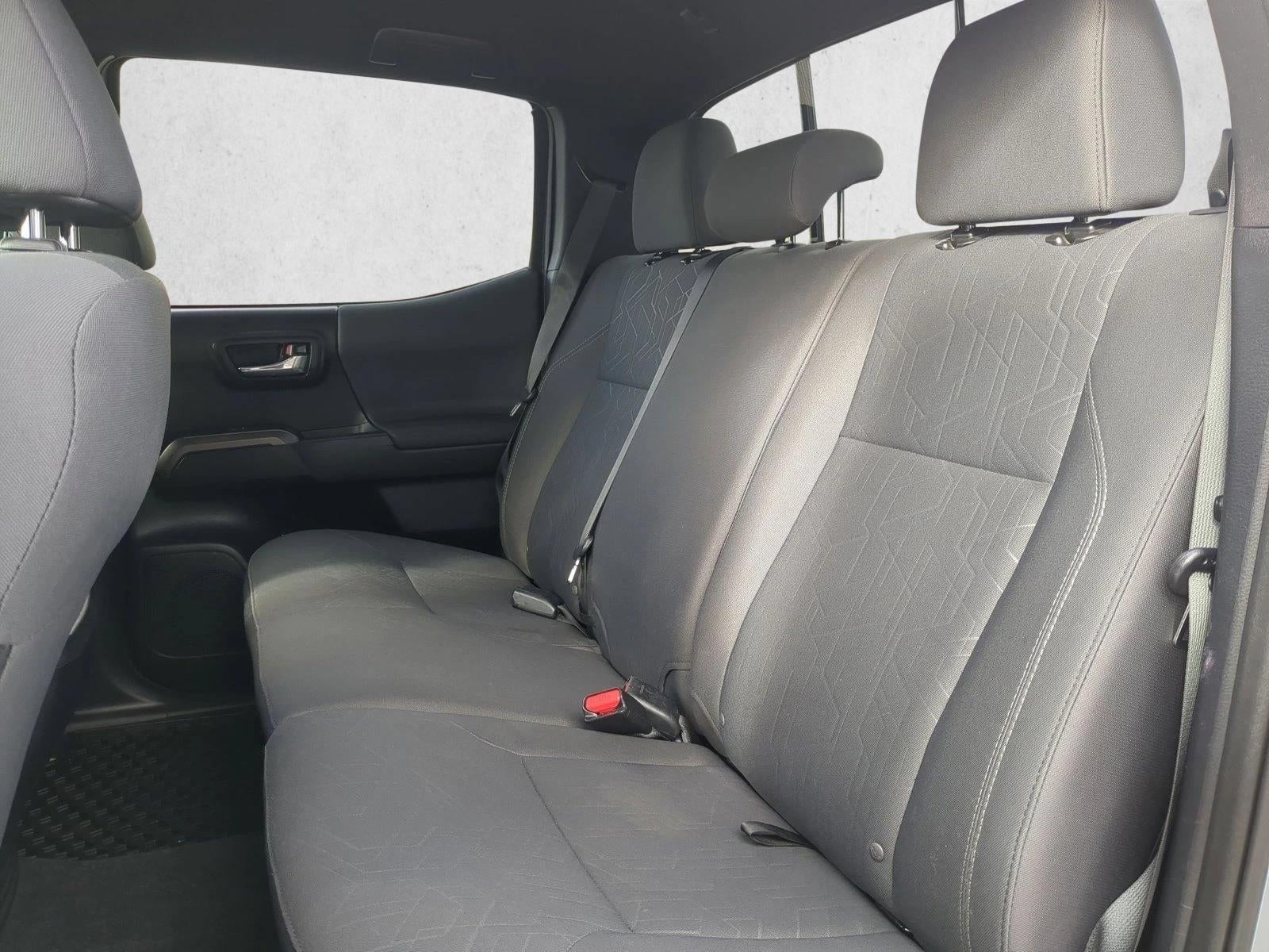 2017 Toyota Tacoma SR5 Double Cab 6' Bed V6 4x4 AT (Natl)