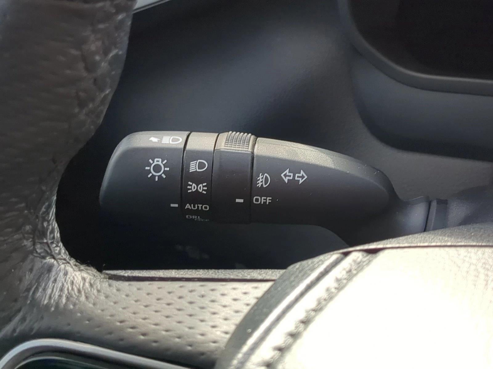 2024 Toyota Sequoia SR5 4WD (Natl)