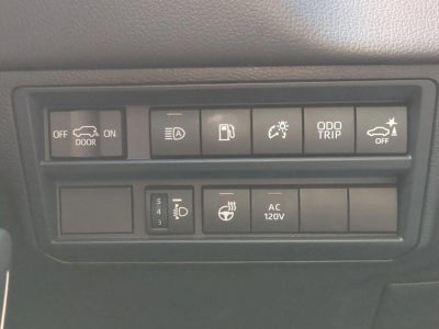 2024 Toyota Sequoia SR5 4WD (Natl)