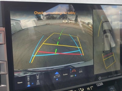 2024 Toyota Sequoia SR5 4WD (Natl)