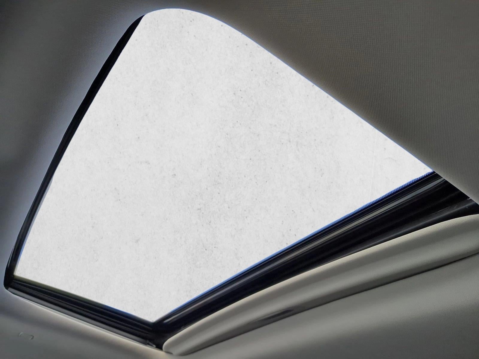 2024 Toyota Sequoia SR5 4WD (Natl)