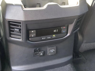 2024 Toyota Sequoia SR5 4WD (Natl)