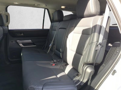 2024 Toyota Sequoia SR5 4WD (Natl)