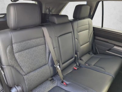 2024 Toyota Sequoia SR5 4WD (Natl)