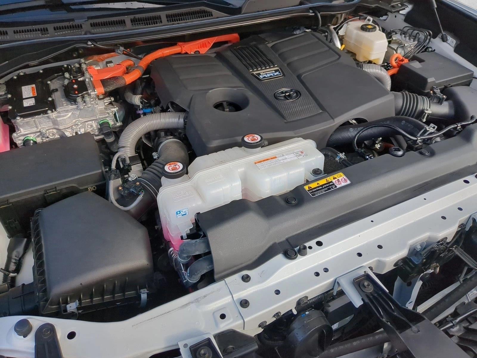 2024 Toyota Sequoia SR5 4WD (Natl)