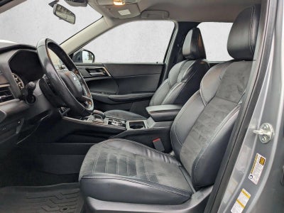 2022 Mitsubishi Outlander SE S-AWC