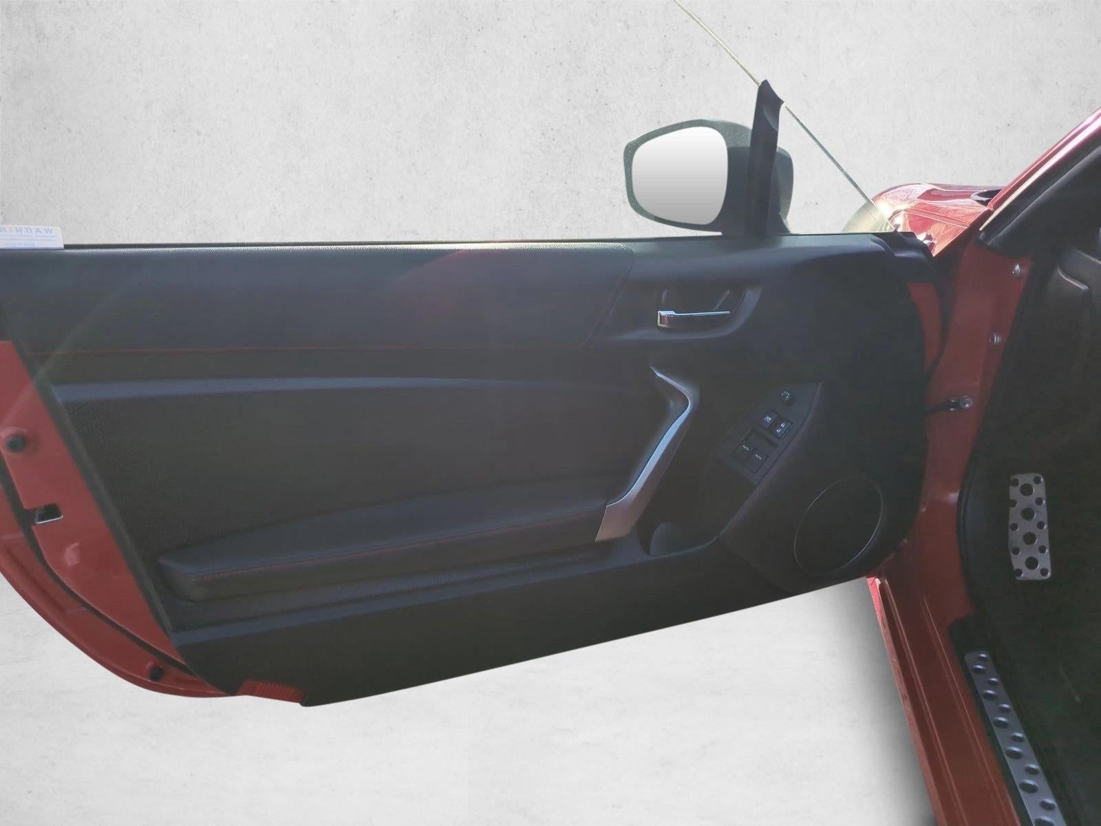 2014 Scion FR-S 2dr Cpe Man (Natl)