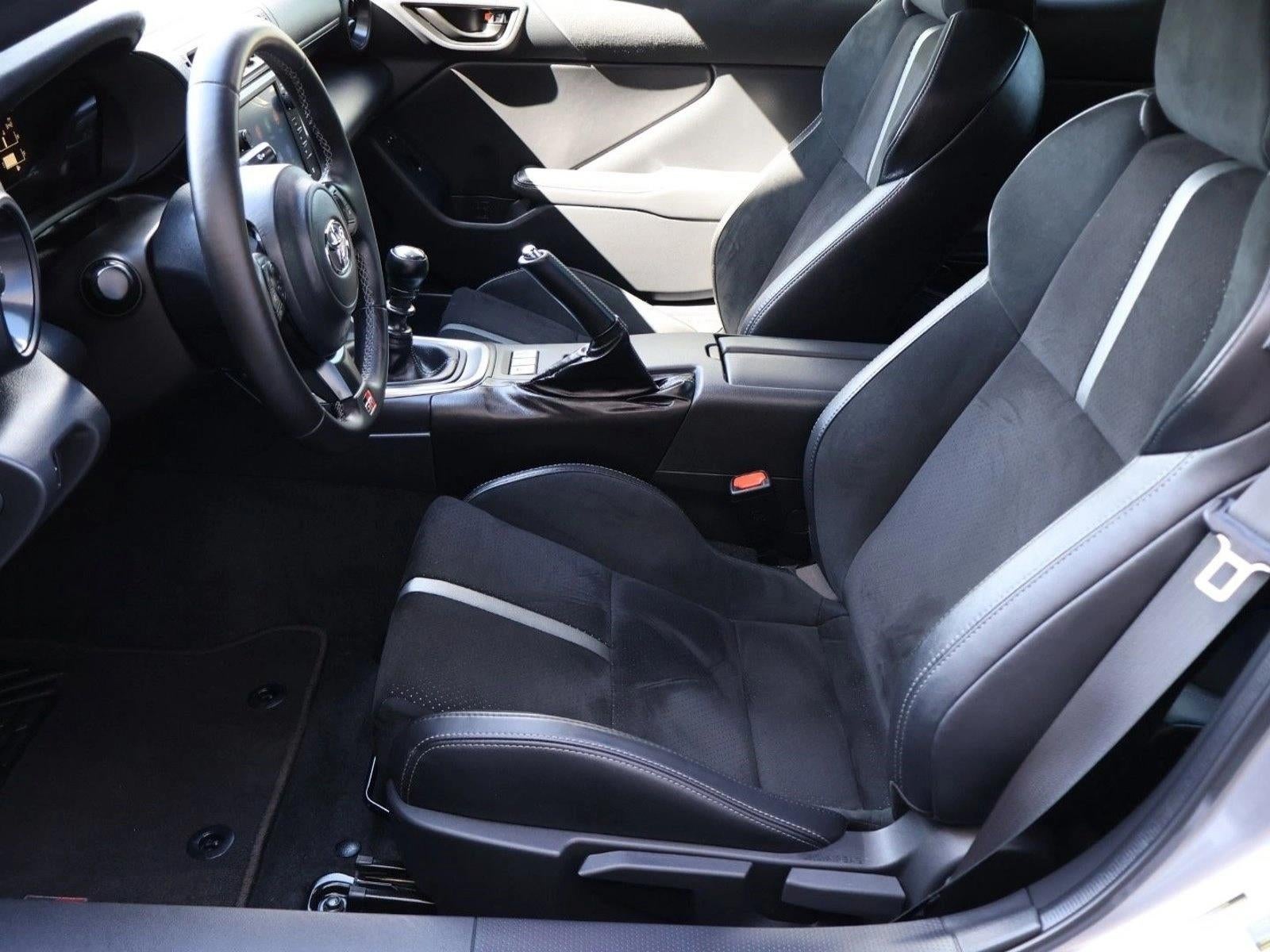 2024 Toyota GR86 Premium Manual (Natl)