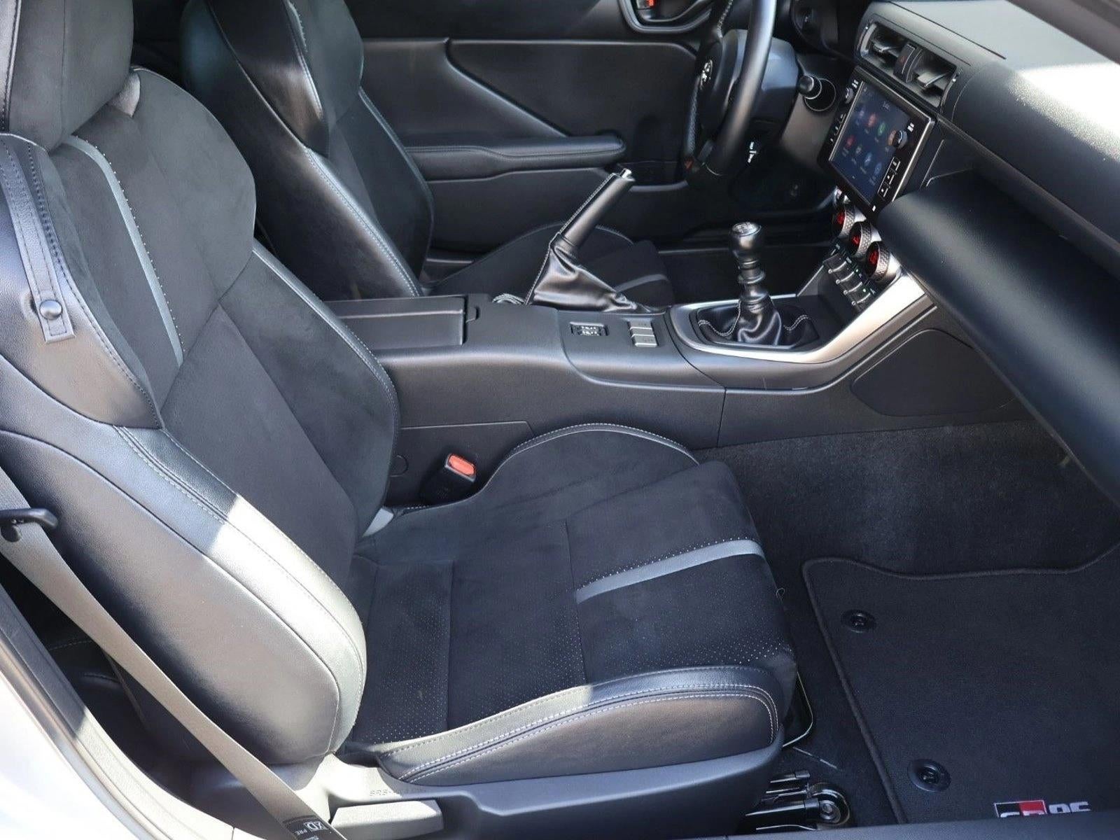 2024 Toyota GR86 Premium Manual (Natl)