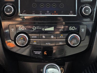 2020 Nissan Rogue AWD SV