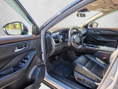 2022 Nissan Rogue AWD SL
