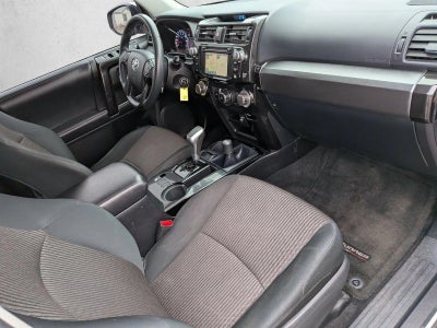 2018 Toyota 4Runner TRD Off Road 4WD (Natl)