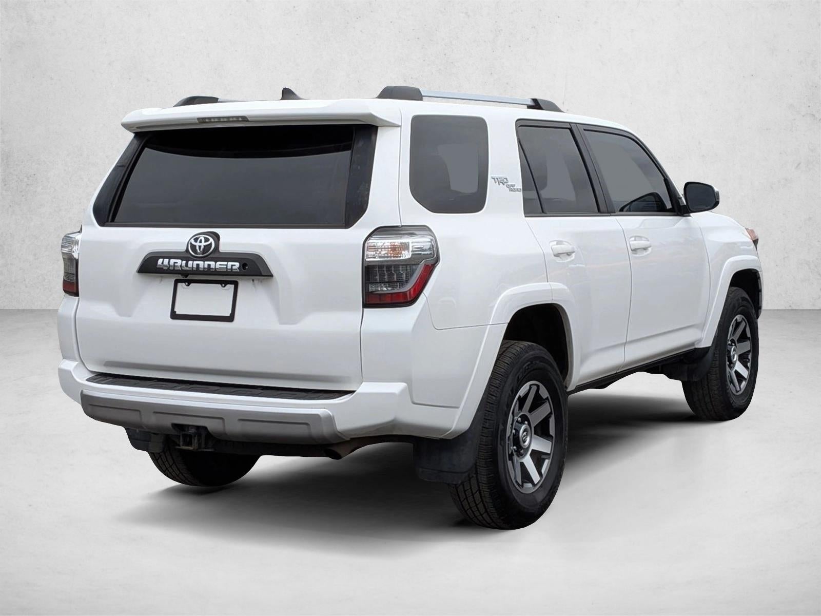2018 Toyota 4Runner TRD Off Road 4WD (Natl)