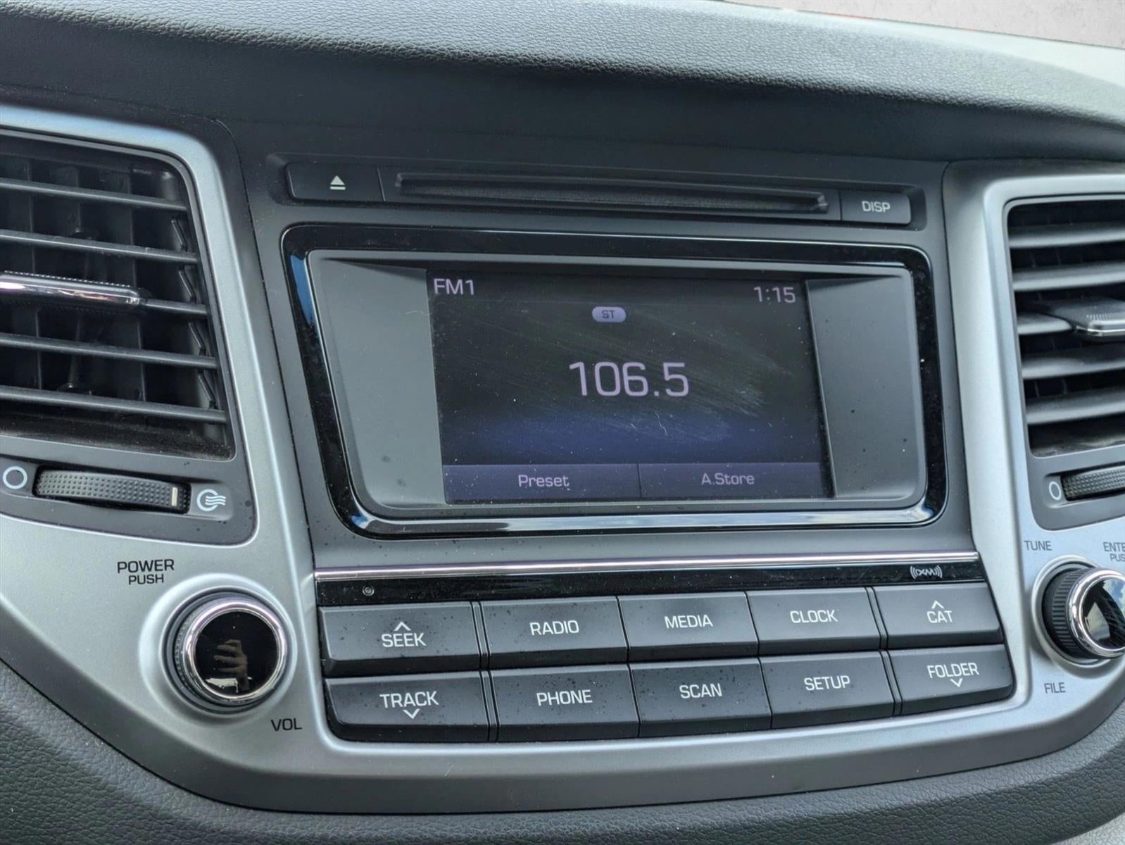 2016 Hyundai TUCSON FWD 4dr SE