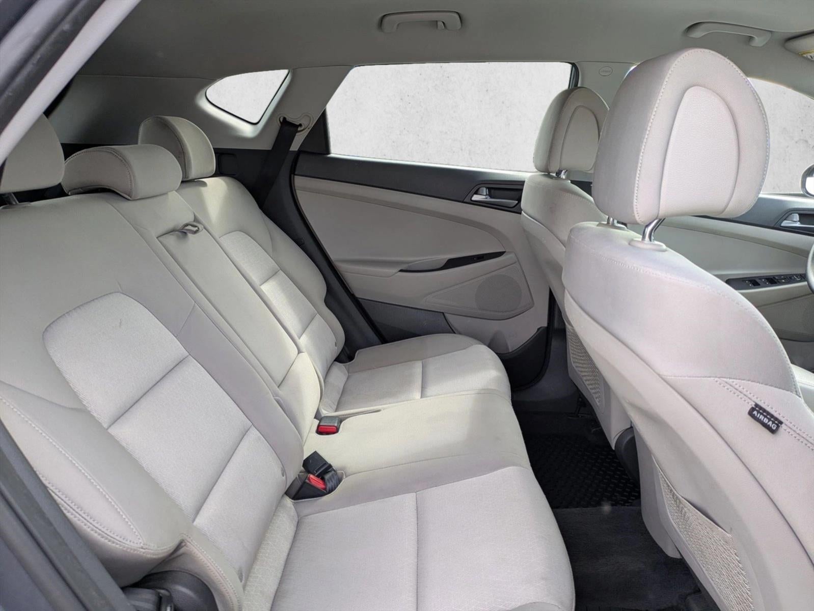 2016 Hyundai TUCSON FWD 4dr SE