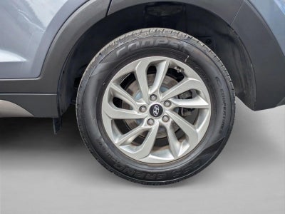 2016 Hyundai TUCSON FWD 4dr SE