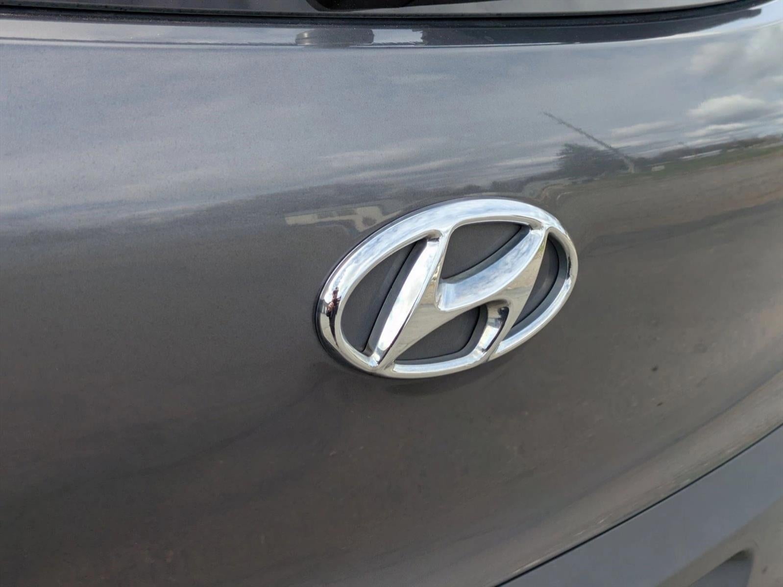 2016 Hyundai TUCSON FWD 4dr SE