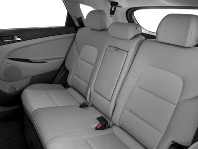 2016 Hyundai TUCSON FWD 4dr SE