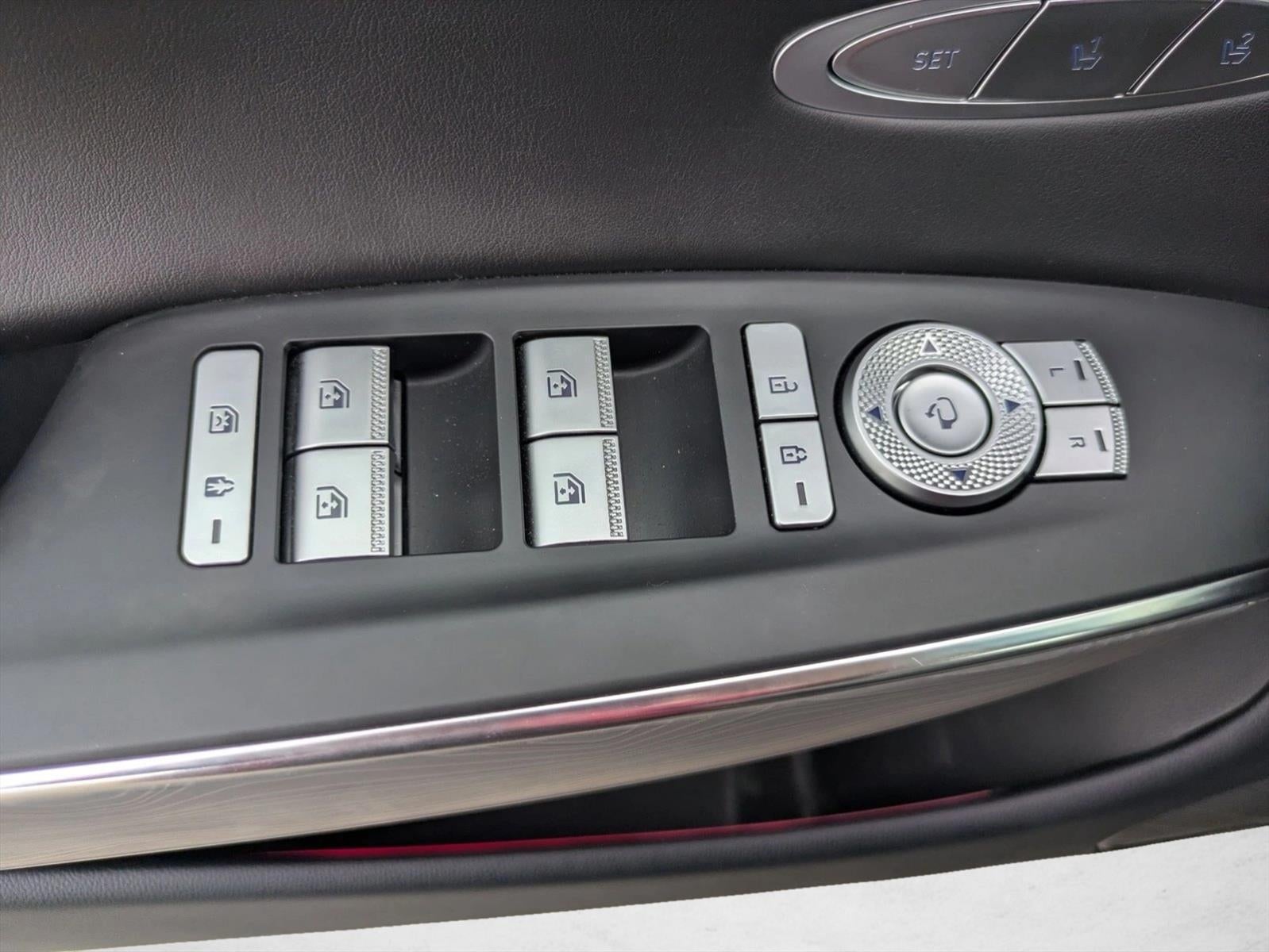 2022 Genesis GV70 2.5T AWD